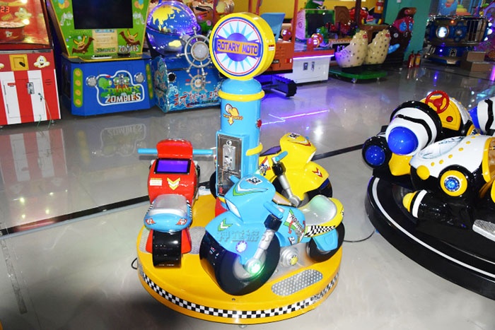 三座旋轉(zhuǎn)摩托 三座旋轉(zhuǎn)摩托